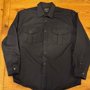 Filson Men’s 100% wool New without tags button down. NEVER WORN